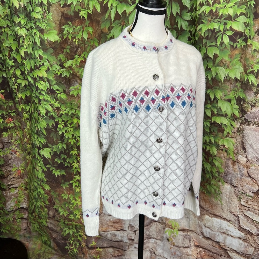 VINTAGE AMANA WOOLEN MILL Nordic Cardigan, 44/XL - Picture 8 of 10